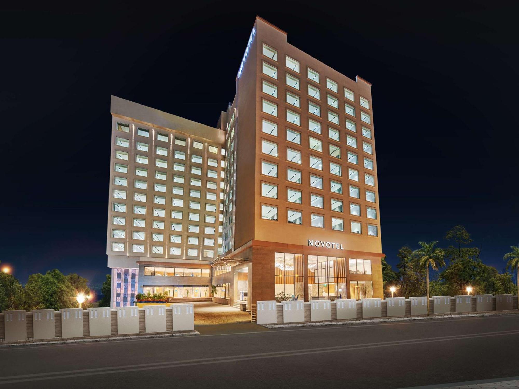 Novotel Mumbai International Airport מראה חיצוני תמונה