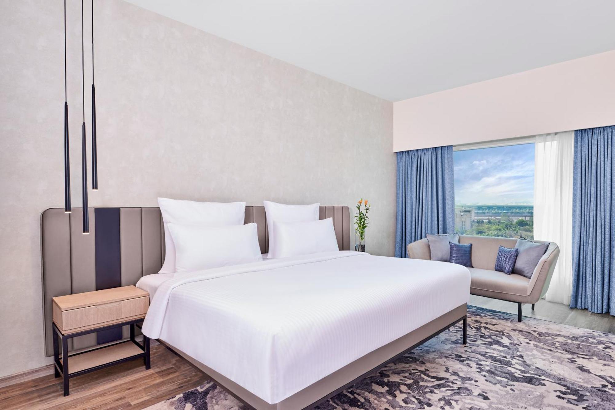Novotel Mumbai International Airport מראה חיצוני תמונה Deluxe Ocean View