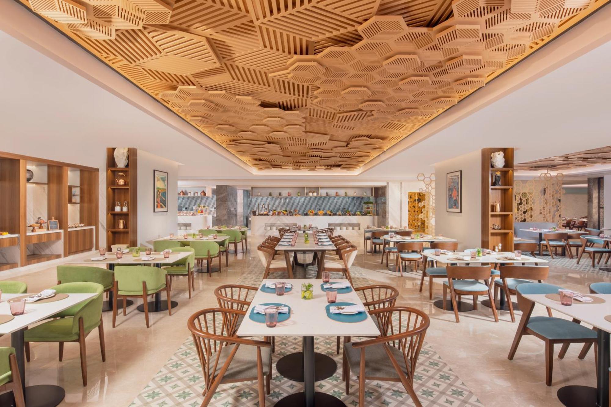 Novotel Mumbai International Airport מראה חיצוני תמונה The restaurant