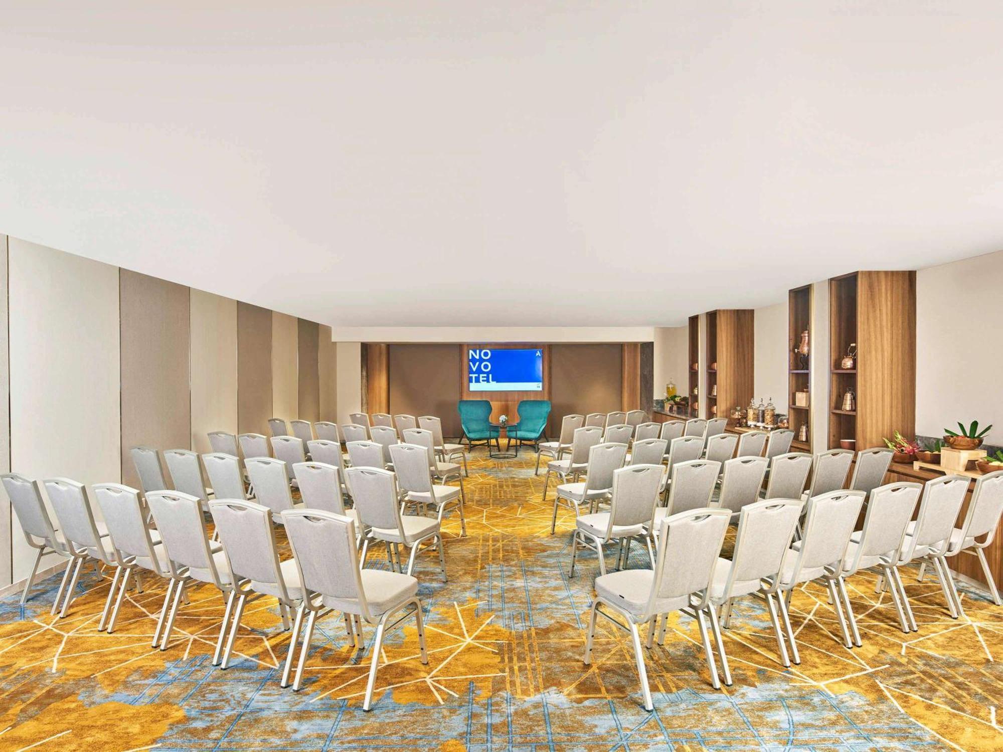 Novotel Mumbai International Airport מראה חיצוני תמונה